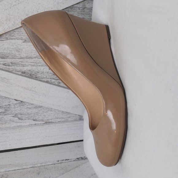Jessica Simpson Shoes - Jessica Simpson Patent Natural Sampson Wedge Pump Size 7 / 37